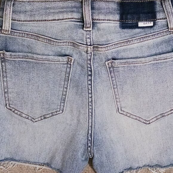 Daze Hug High Rise Blue Jean Cut-off Shorts, Size 25‎ - Picture 4 of 7